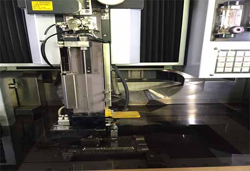 Slow wire processing of stamping die 
