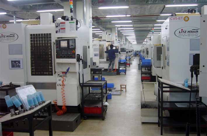 CNC machining workshop 